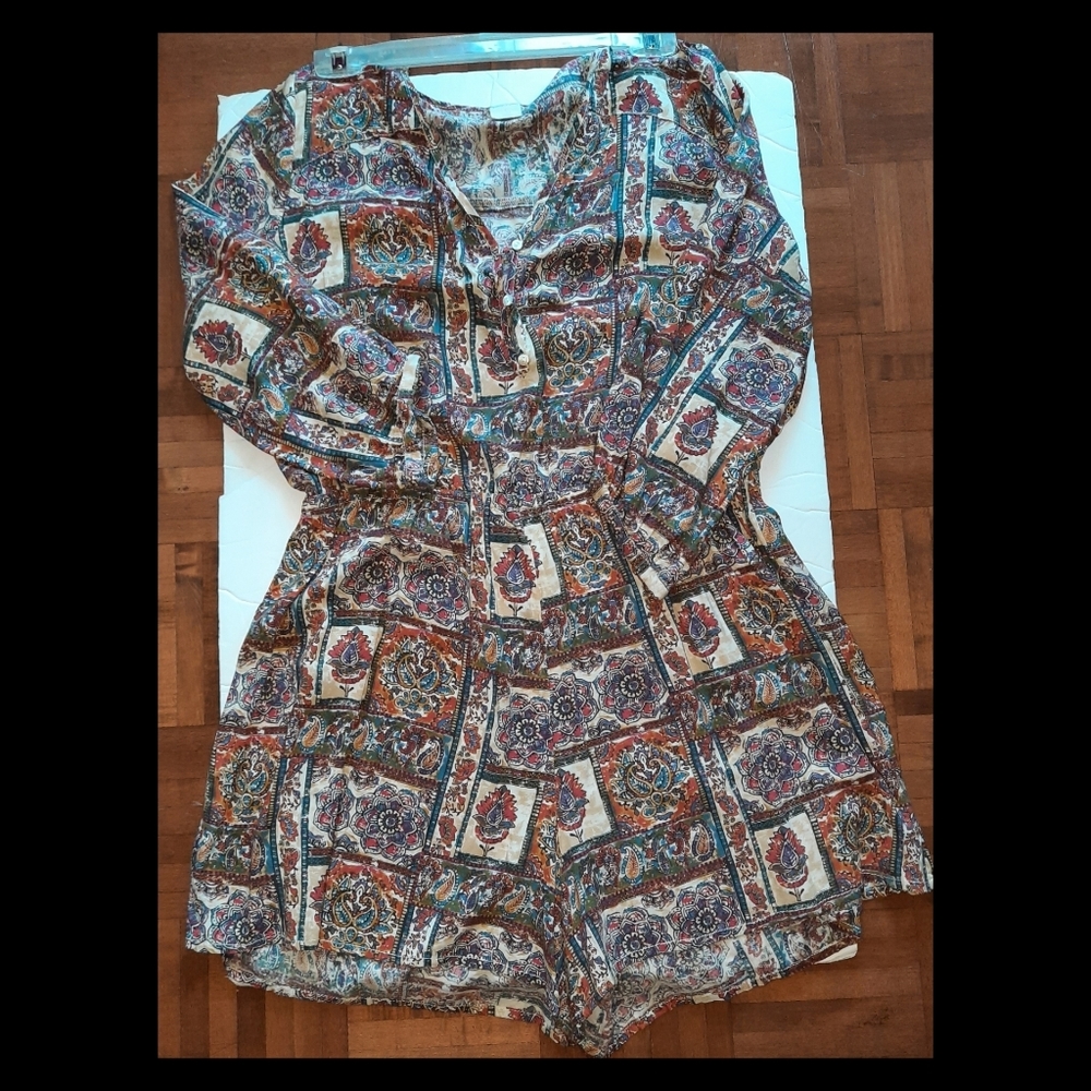 Romper - Picture 1 of 2